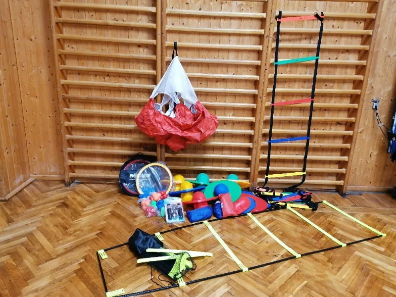 Náčiní MŠMT